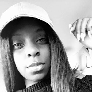 Meet your Posher, Reneezia